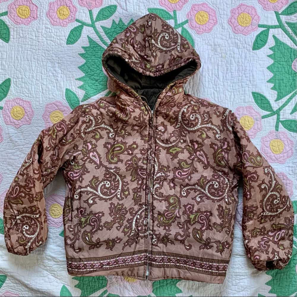 Vintage paisley reversible puffer